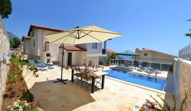 BookNoFees: Villa Frida - Arte, montanhas e mar – Kalkan, Kas, Antalya