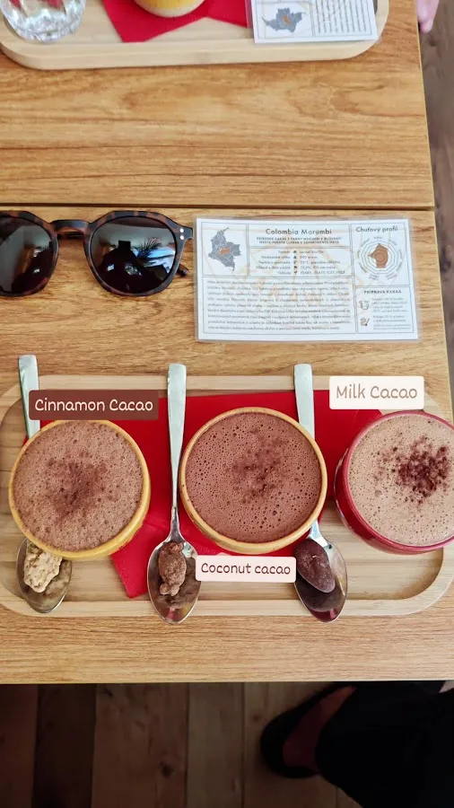 BookNoFees: Café – KAKAW CO+ – Bratislava – Kakaw Co+, fotografia 3