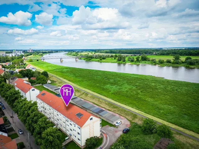 BookNoFees: Apartamento com vista para o rio Elba e varanda, junto à ciclovia do Elba-Saale – Barby