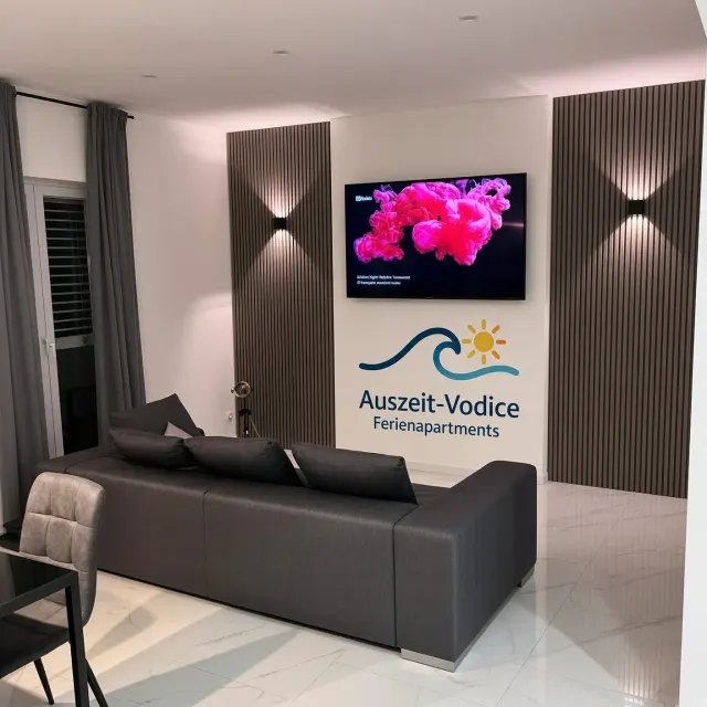 BookNoFees: Férias em Vodice, Apartamento 1: com piscina privada e churrasqueira – Vodice