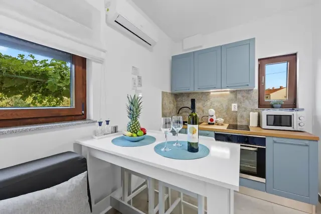 BookNoFees: casa de férias em Pula – Studio Sam – Tranquilidade e relaxamento numa localização privilegiada