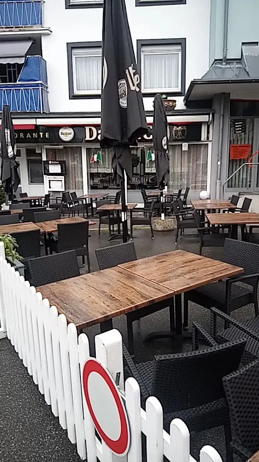 BookNoFees: Restaurante – Eiscafé Cortina – Warstein-Belecke – Eiscafé Cortina, fotografia 3