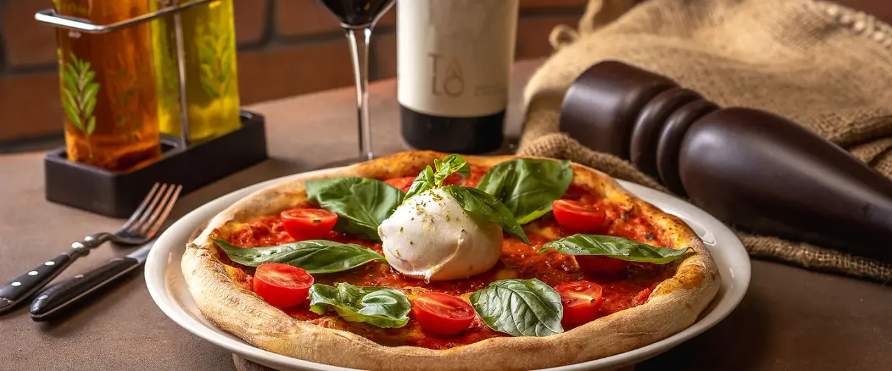 BookNoFees: Restaurante – Cucina – Budapest – Cozinha, fotografia 1
