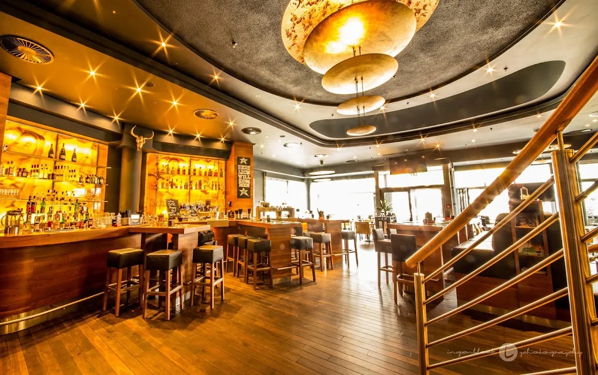 BookNoFees: Restaurante – BaseBurger Restaurant – Bochum – Restaurante BaseBurger, fotografia 1