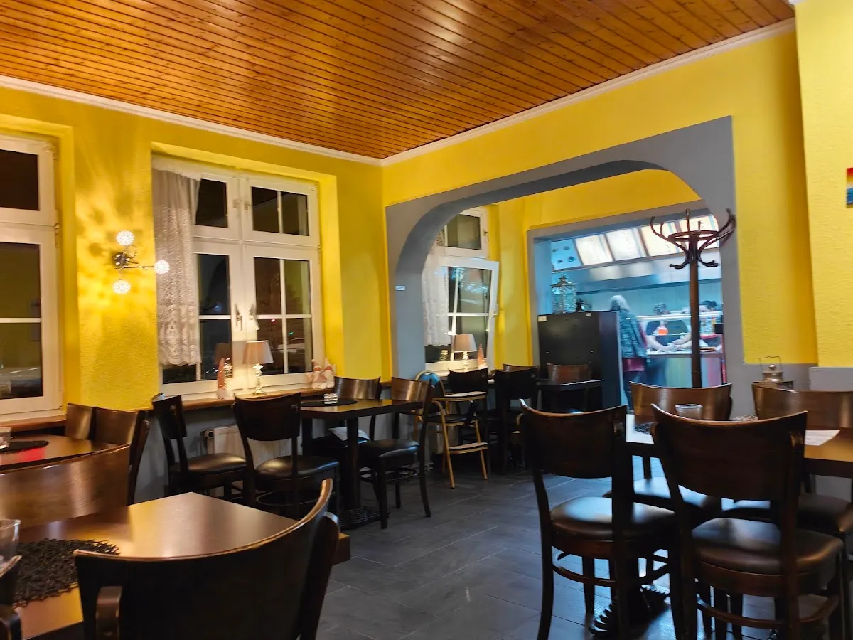 BookNoFees: Restaurante – Bei Stratos – Lüdenscheid – Na Stratos, fotografia 1