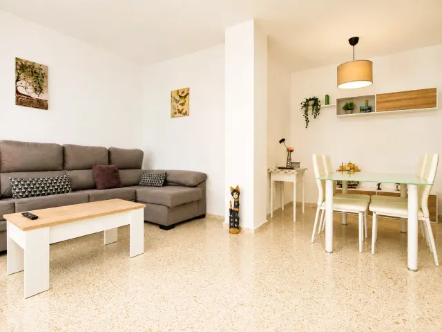BookNoFees: Apartamento espaçoso no centro, com check-in automático e vista para o jardim – Jerez De La Frontera