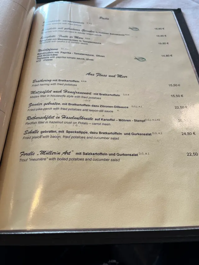 BookNoFees: Restaurante – Bergers Bootshaus – Berlin – Bergers Bootshaus, fotografia 3