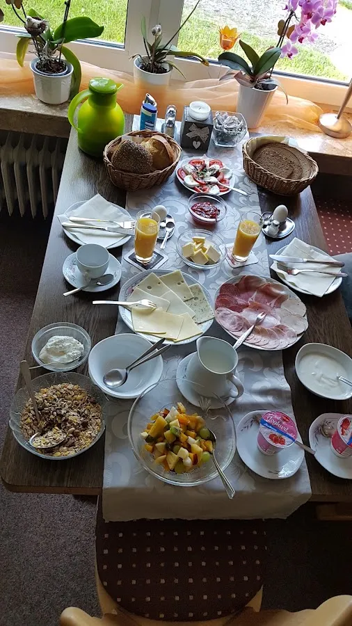 BookNoFees: Restaurante – Baumhoff Jürgen Café Pension – Olpe – Baumhoff Jürgen Café e Pensão, fotografia 3