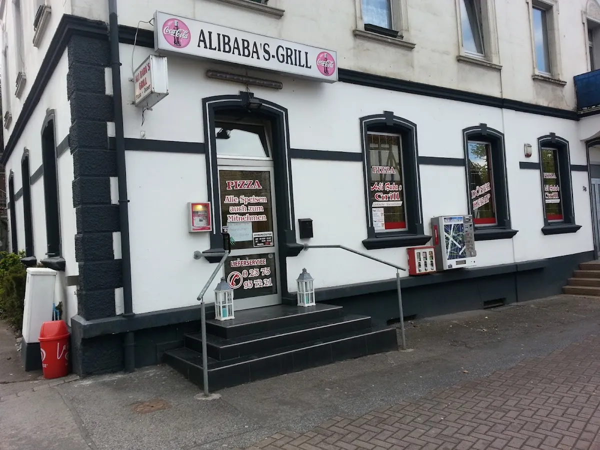 BookNoFees: Restaurante – Alibabas Grill – Balve – Alibabas Grill, fotografia 1
