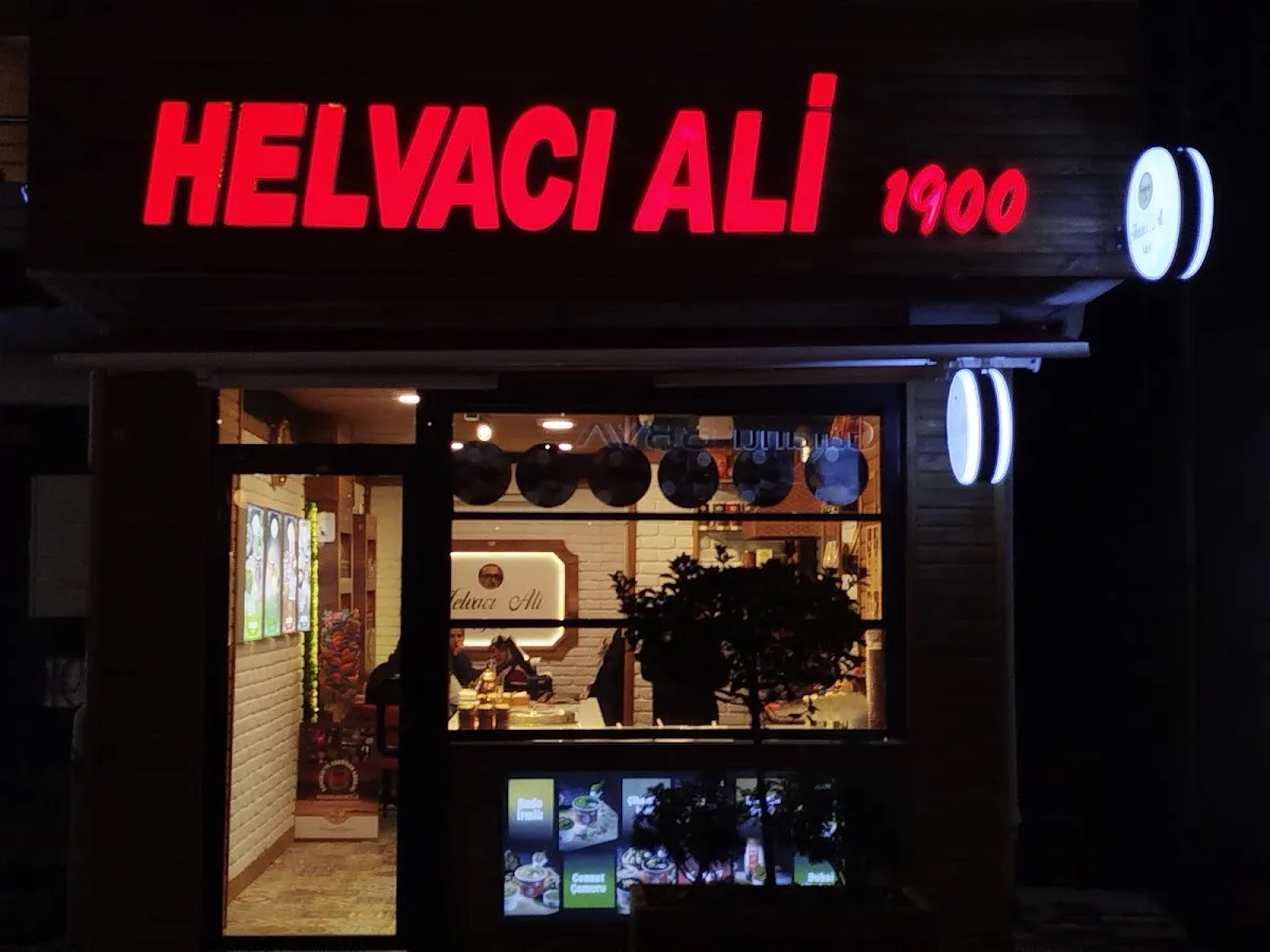 BookNoFees: Café – Helvacı Ali Şile – Istanbul – Ali, o fabricante de helva de Şile, fotografia 1