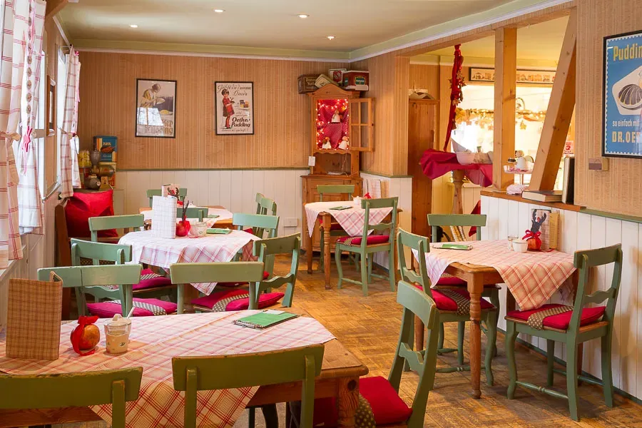 BookNoFees: Padaria – Café Backes – Schmallenberg – Café Backes, fotografia 1