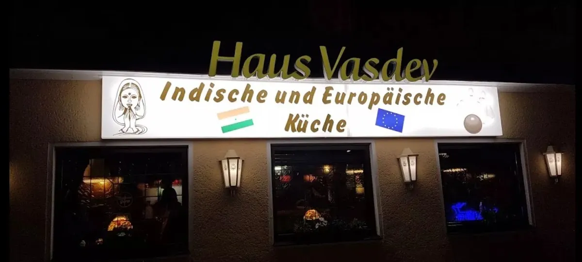 BookNoFees: Restaurante – Gaststätte Haus Vasdev – Oer-Erkenschwick – Restaurante Haus Vasdev, fotografia 1