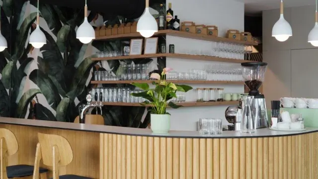 BookNoFees: Café – Elou – Vienna – Elou, fotografia 3