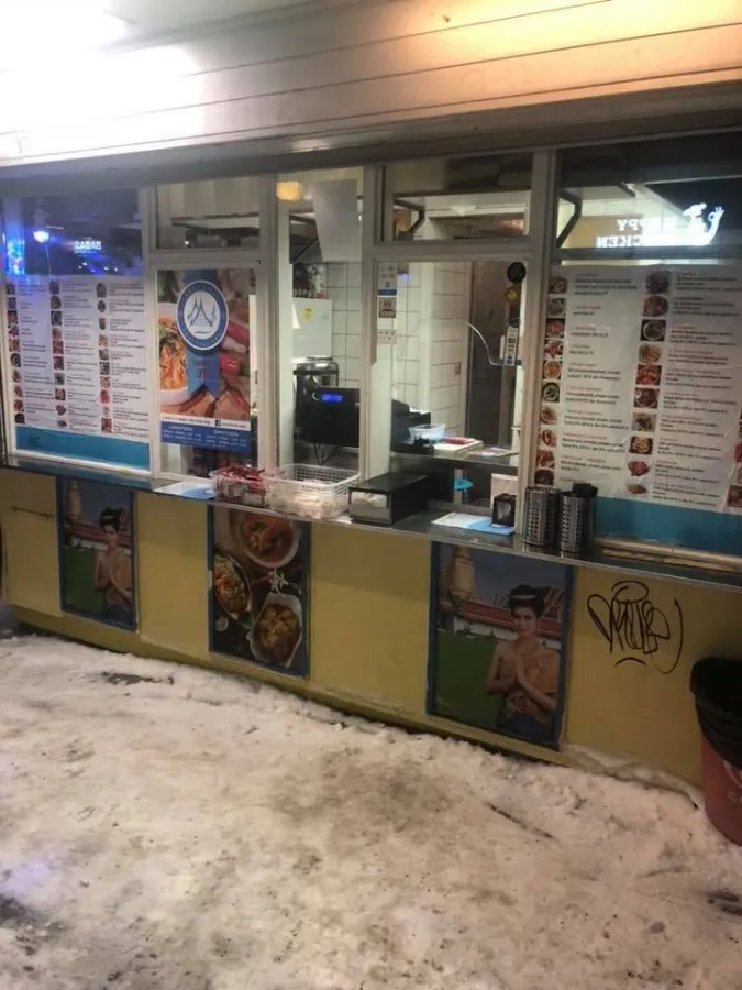 BookNoFees: Cafetaria – Aroy Thai Take Away – Stockholm – Aroy Thai Take Away, fotografia 1