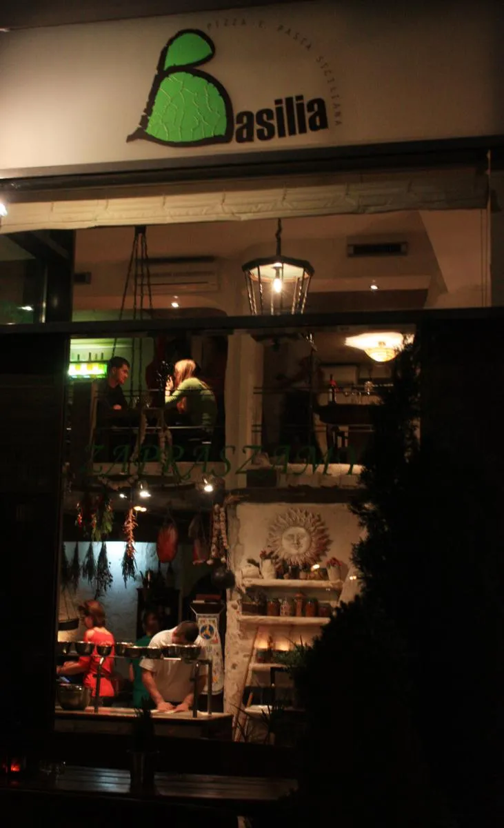 BookNoFees: Restaurante – Basilia – Warsaw – Rainha, fotografia 1