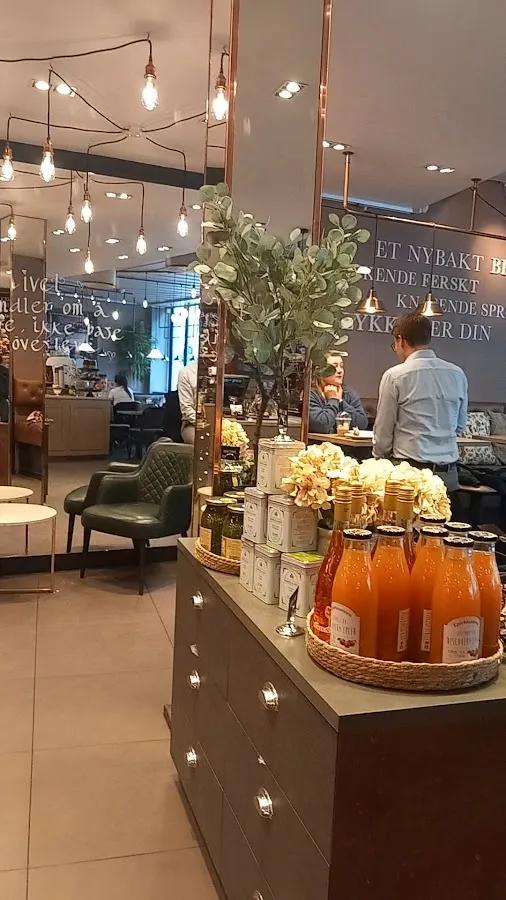BookNoFees: Café – Baker Hansen – Oslo – Baker Hansen, fotografia 3