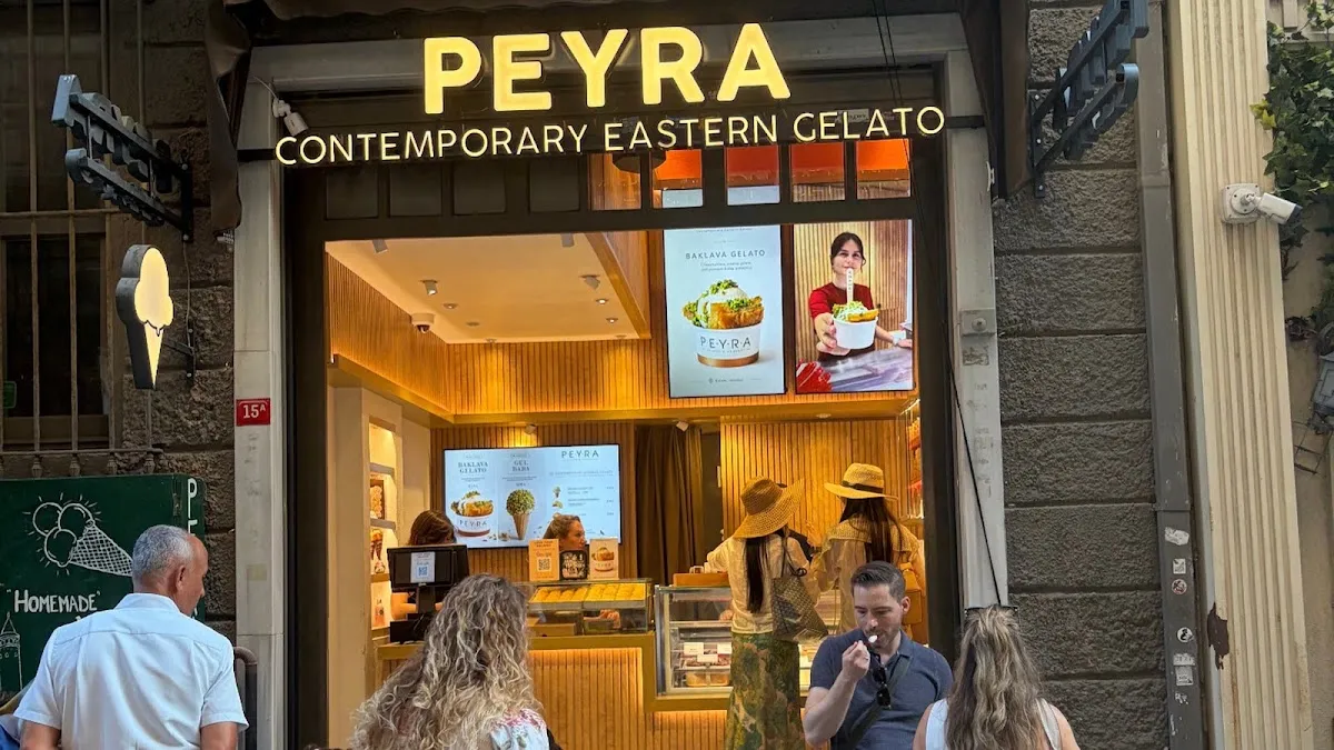 BookNoFees: Gelado – Peyra Gelato – Istanbul – Peyra Gelato, fotografia 1