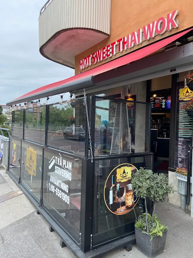 BookNoFees: Cafetaria – Hot SweetThai Wok – Stockholm – Wok SweetThai Picante, fotografia 1