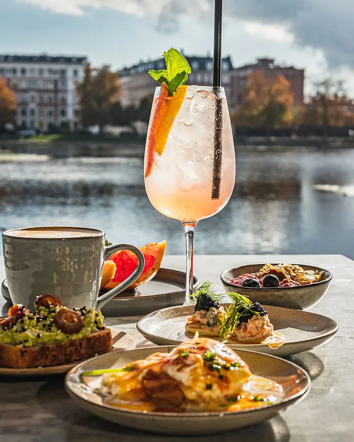BookNoFees: Café – Cafe Livingstone – Copenhagen – Café Livingstone, fotografia 1