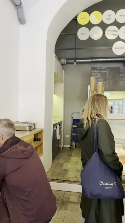 BookNoFees: Restaurante – Angelato Café – Prague – Angelato Café, fotografia 3