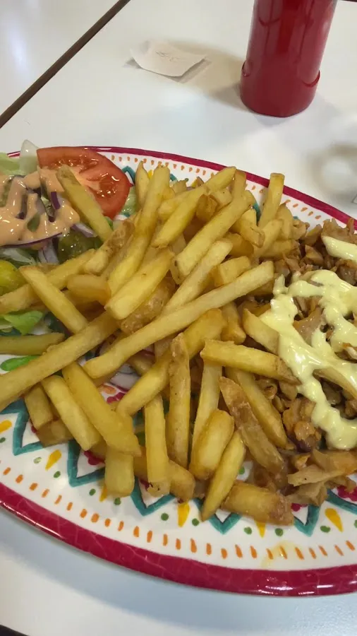 BookNoFees: Restaurante – Barbarossa Pizza & Kebab – Helsinki – Barbarossa Pizza & Kebab, fotografia 3