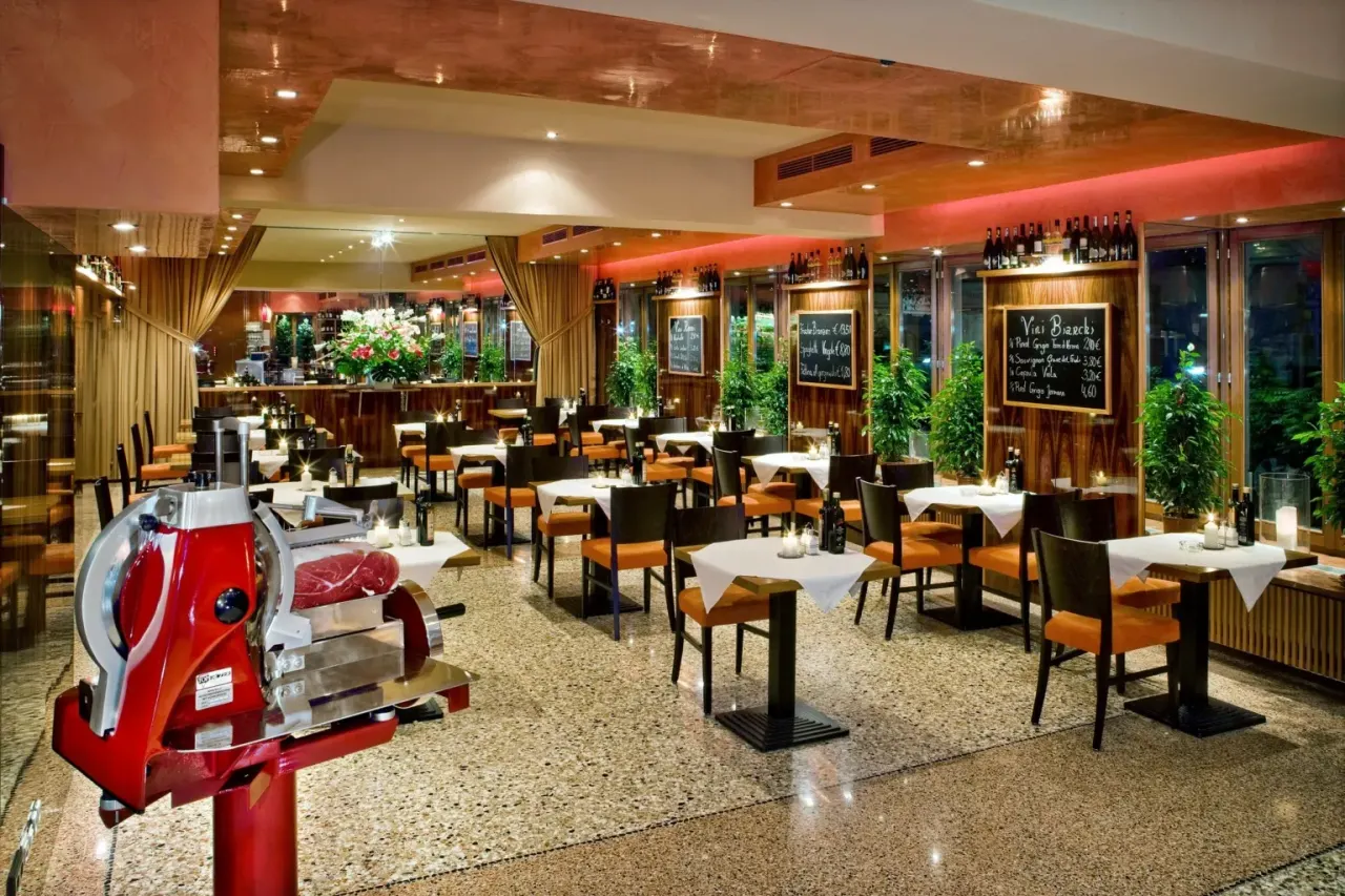 BookNoFees: Restaurante – Margareta – Vienna – Margareta, fotografia 1