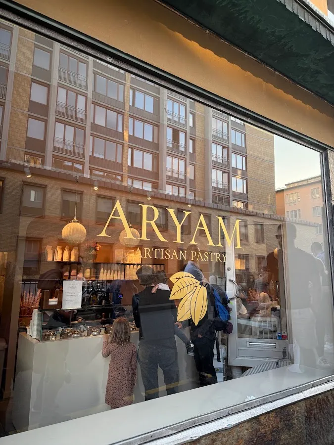 BookNoFees: Gelado – Aryam – Stockholm – Levanta-te, fotografia 1