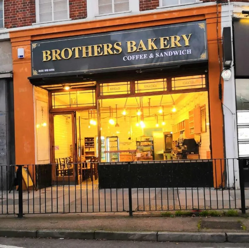 BookNoFees: Café – Brothers Bakery – London – Padaria Brothers, fotografia 1