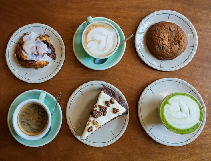BookNoFees: Café – La Fabrique en Ville – Brussels – A Fábrica na Cidade, fotografia 1