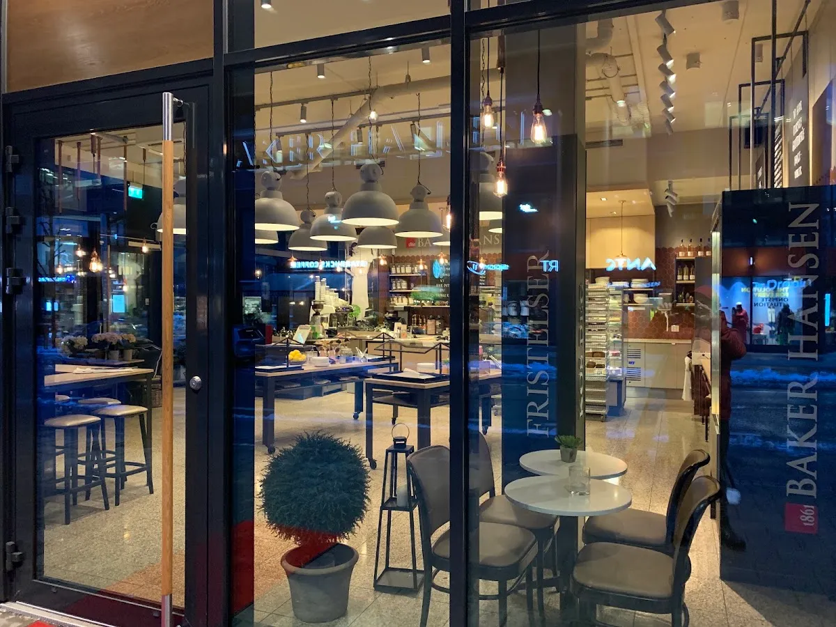 BookNoFees: Café – Baker Hansen – Oslo – Baker Hansen, fotografia 1