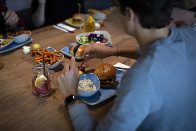 BookNoFees: Restaurante – Le Burger – Vienna – Le Burger, fotografia 3
