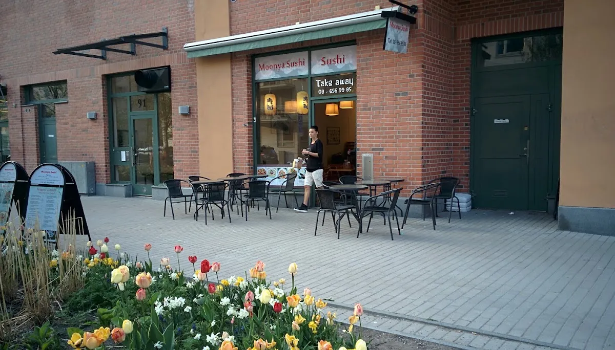 BookNoFees: Cafetaria – Moonya sushi – Stockholm – Sushi Moonya, fotografia 1