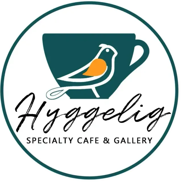 BookNoFees: Café – Hyggelig Cafe – Budapest – Um café acolhedor, fotografia 2
