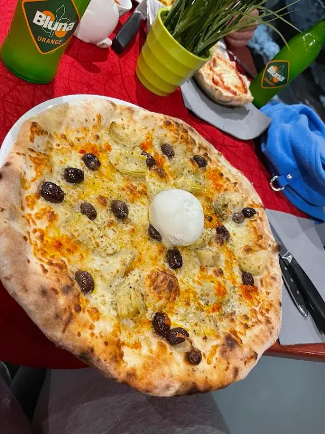 BookNoFees: Restaurante – Kolpinghaus Zum Hexenturm – Rüthen – Casa Kolping «Zum Hexenturm», fotografia 3