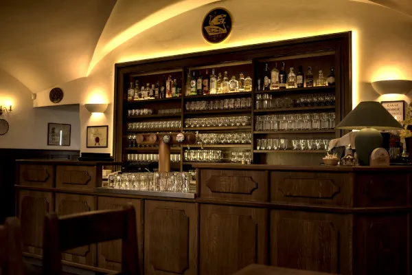BookNoFees: Restaurante – U Labutí – Prague – No Labutí, fotografia 3