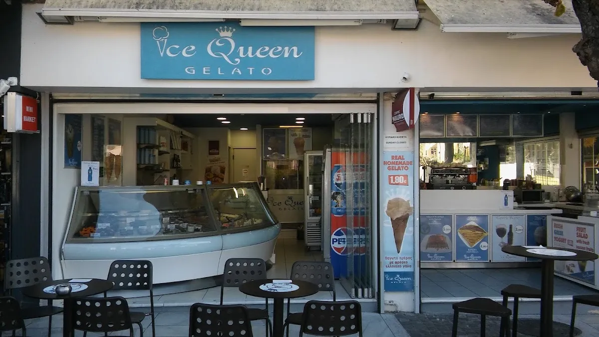 BookNoFees: Gelado – Ice Queen – Athens – Rainha do Gelo, fotografia 1