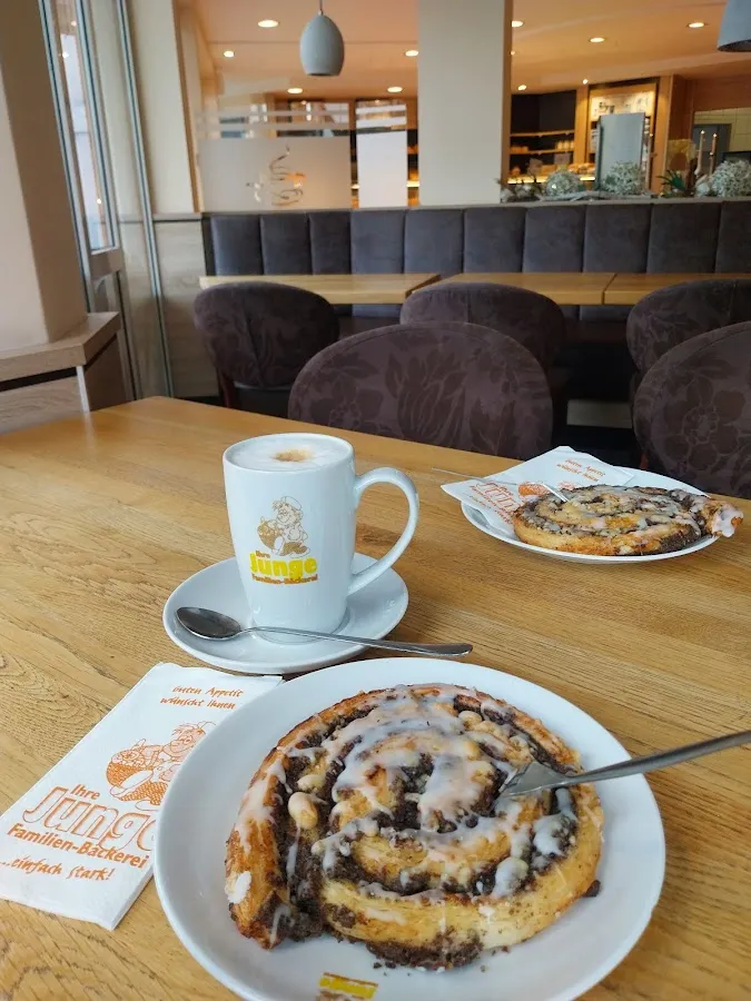 BookNoFees: Padaria – Bäcker Regina – Wenden – Padeira Regina, fotografia 1